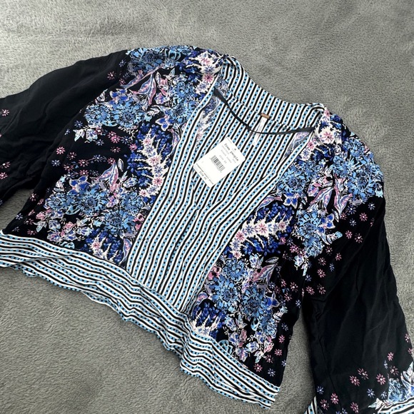 Free People Tops - Free People Black Combo Floral Striped Bell Sleeve V-Neck Top OB1079916 XS NEW